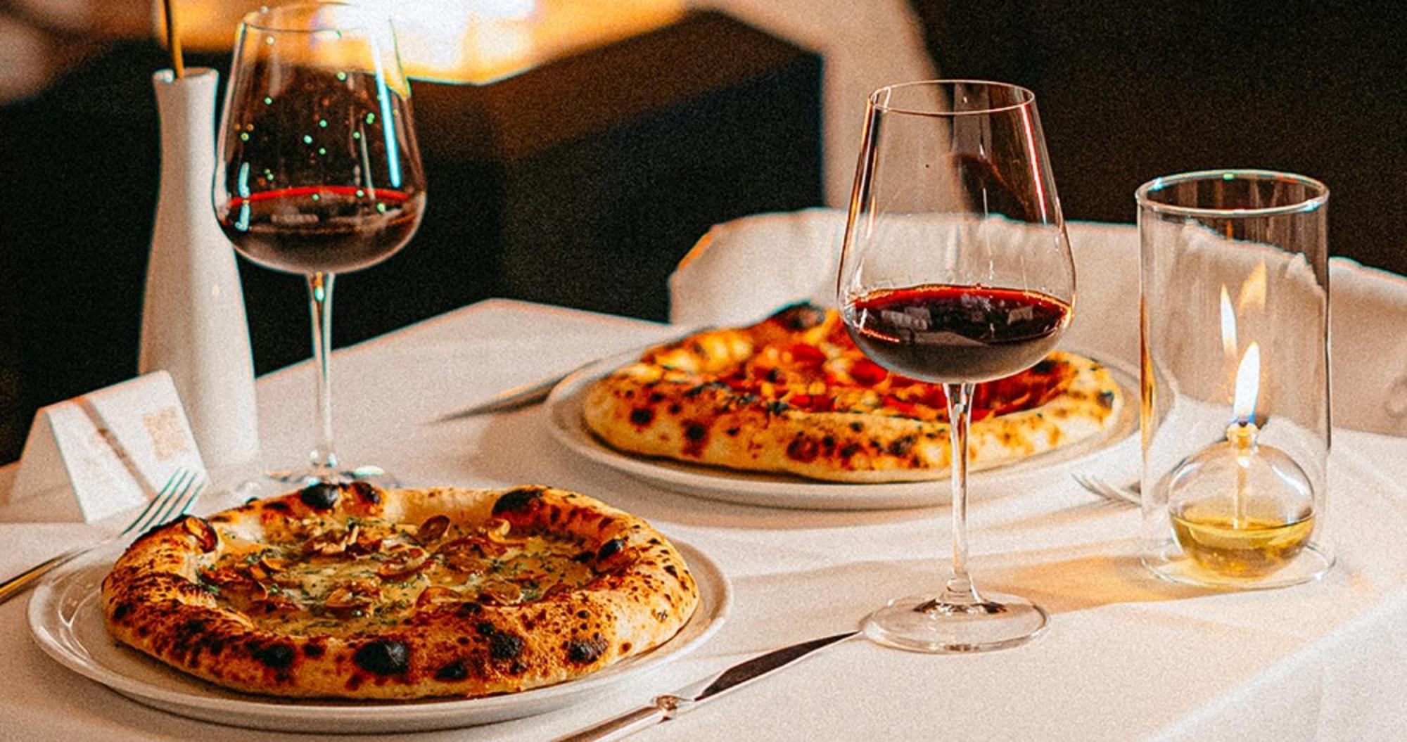 Dpny Beach Hotel & Spa إلهابيلا المظهر الخارجي الصورة Wine and pizza