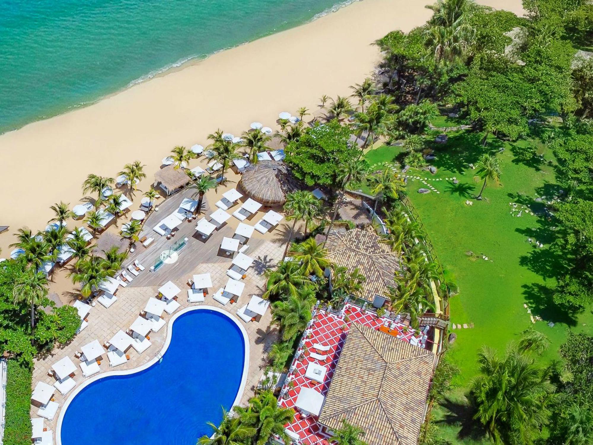 Dpny Beach Hotel & Spa إلهابيلا المظهر الخارجي الصورة Aerial view of the resort